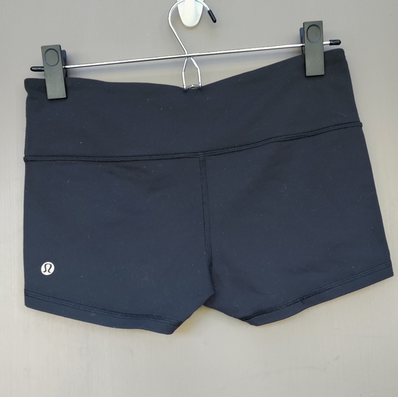 Lululemon Black Shorts - Picture 4 of 6